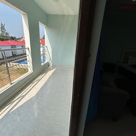 Prantik Hotel And Resorts Tajpur Kültér fotó