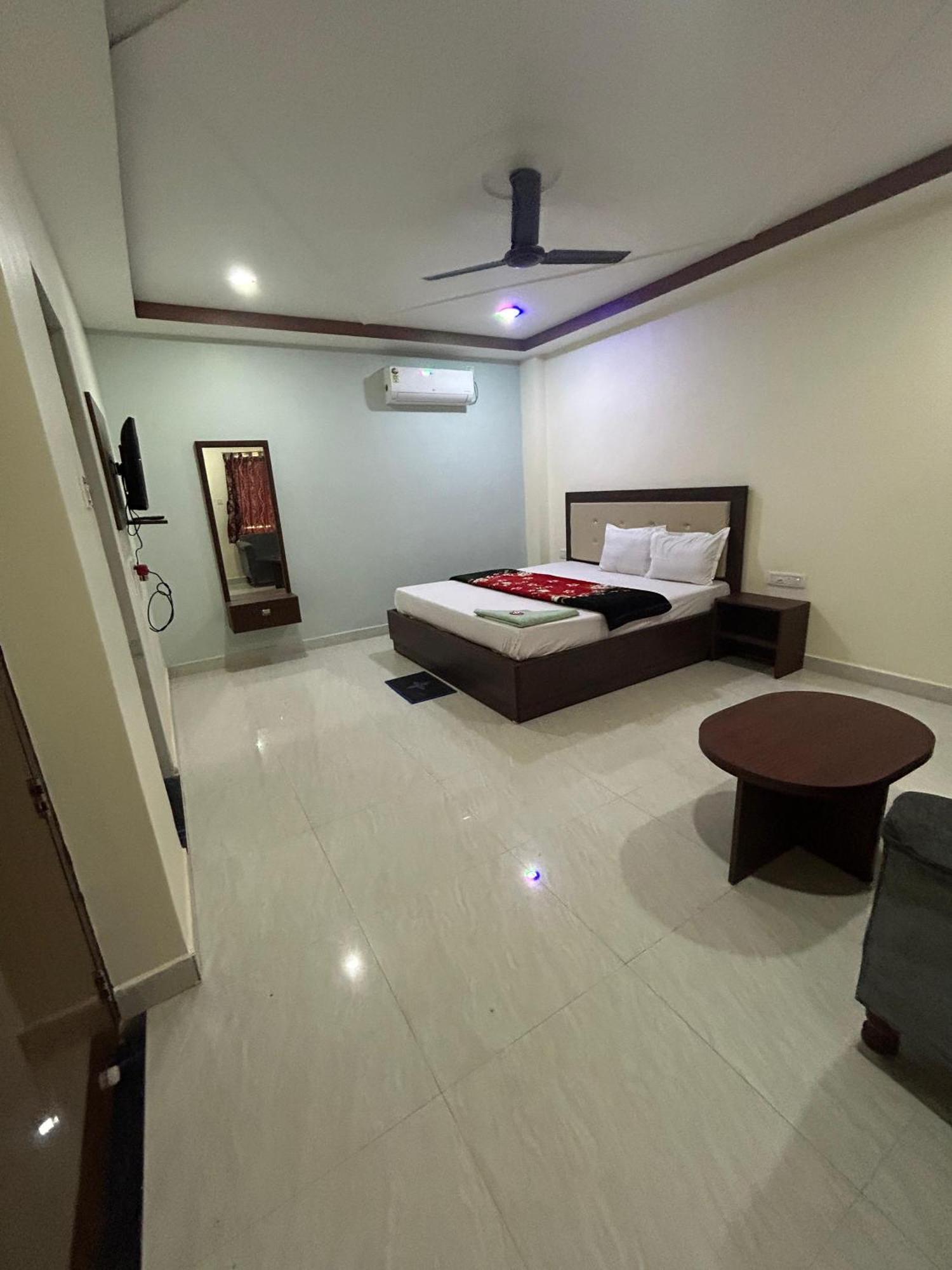 Prantik Hotel And Resorts Tajpur Kültér fotó